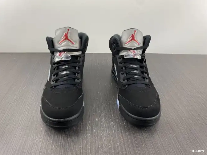 Cheap TBkick Black Metallic (2016) 845035-003 5 Retro Jordan 0525